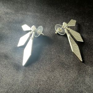 Kendra Scott Rhodium earrings